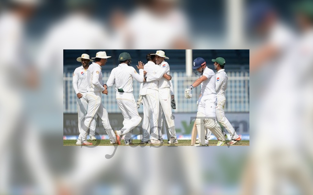 Pakistan moved up to 2nd in the ICC Test rankings